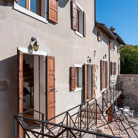 Ca' Mulini Apartament *